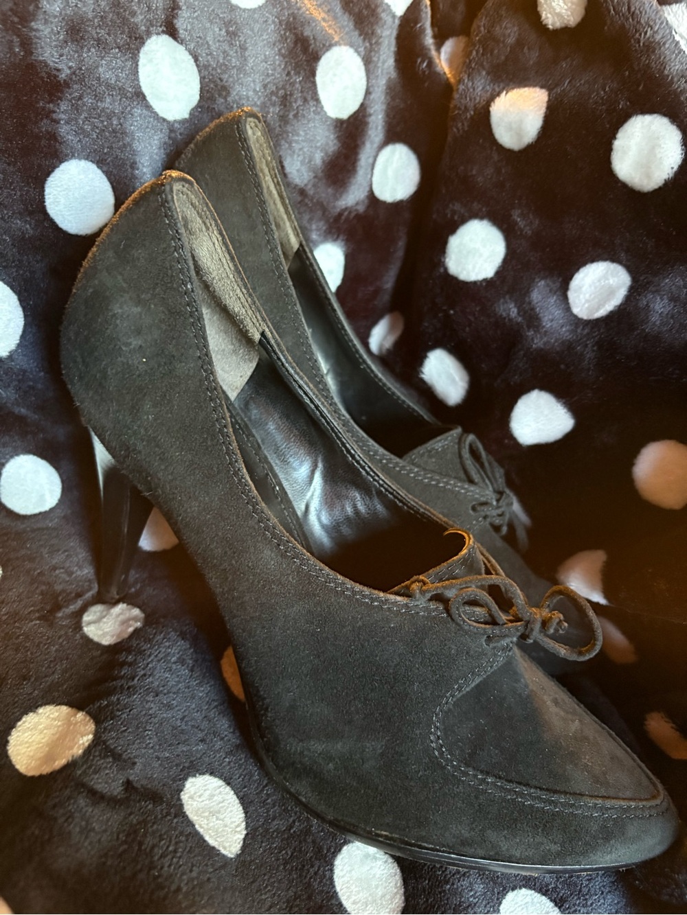 Via Spiga Black Suede Bow-Accent Pumps